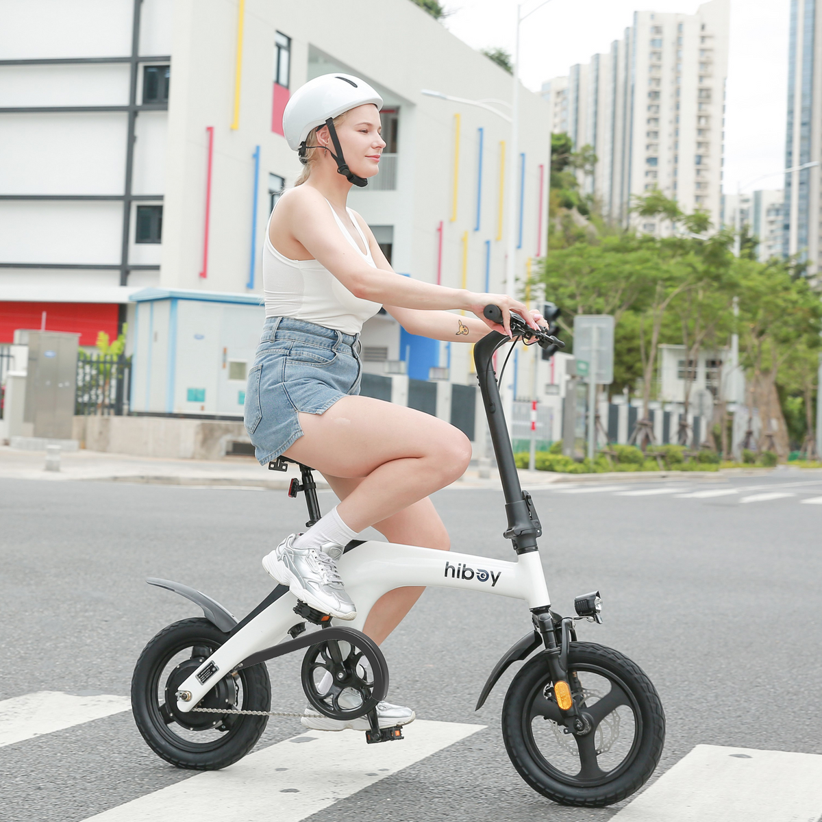 Hiboy C1 Folding Electric Bike - Black, studio shot