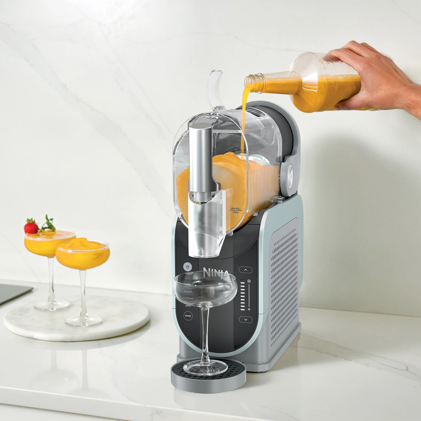 Ninja Slushi Professional Frozen Drink Maker
